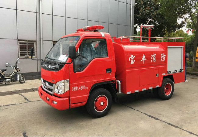 福田2噸消防灑水車(chē)